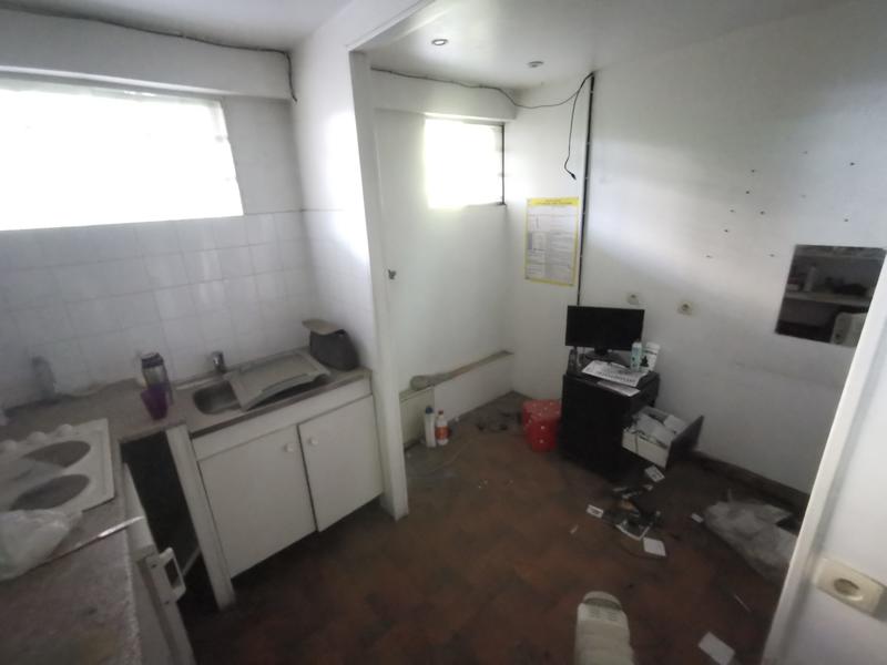 Local commercial - 59 m² - 2 pièces