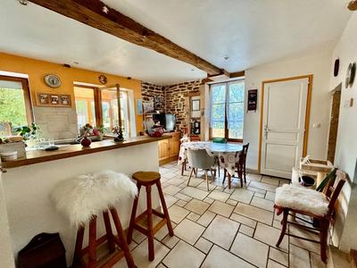 Maison - 200 m² - 6 pièces