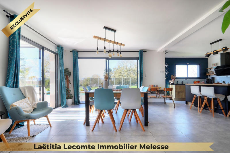 Maison - 169 m² - 8 pièces