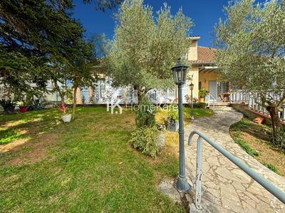 Maison - 175 m² - 6 pièces