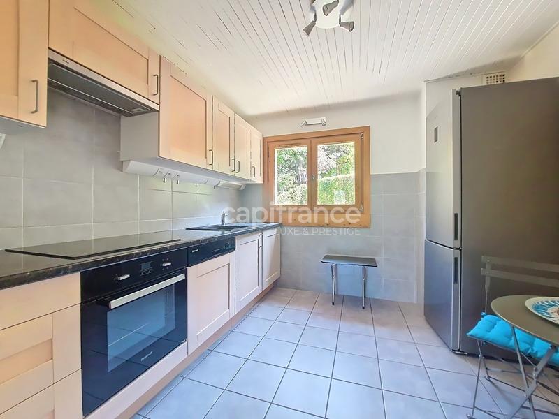 Châlet - 204 m² - 12 pièces