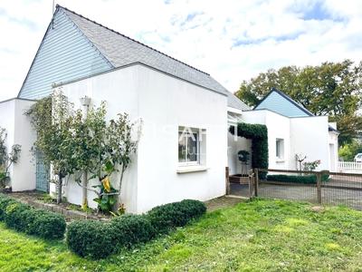Maison - 104 m² - 4 pièces