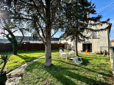 Maison - 196 m² - 6 pièces