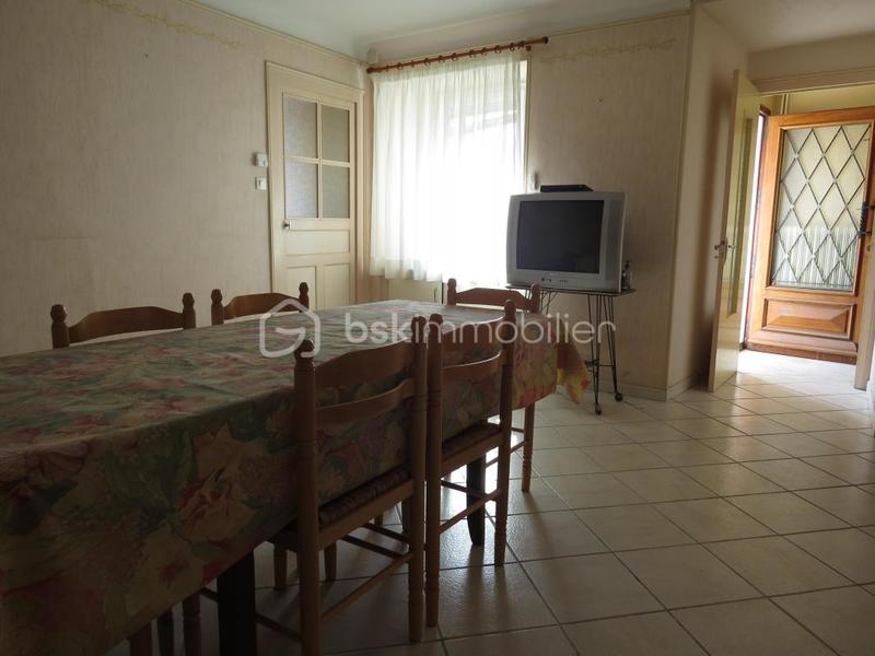 Corps de ferme - 161 m² - 7 pièces