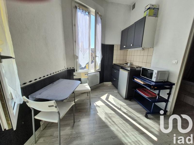 Studio - 24 m² - 1 pièce