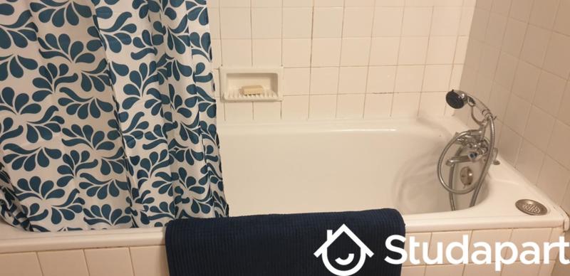 Chambre - 12 m² - 1 pièce