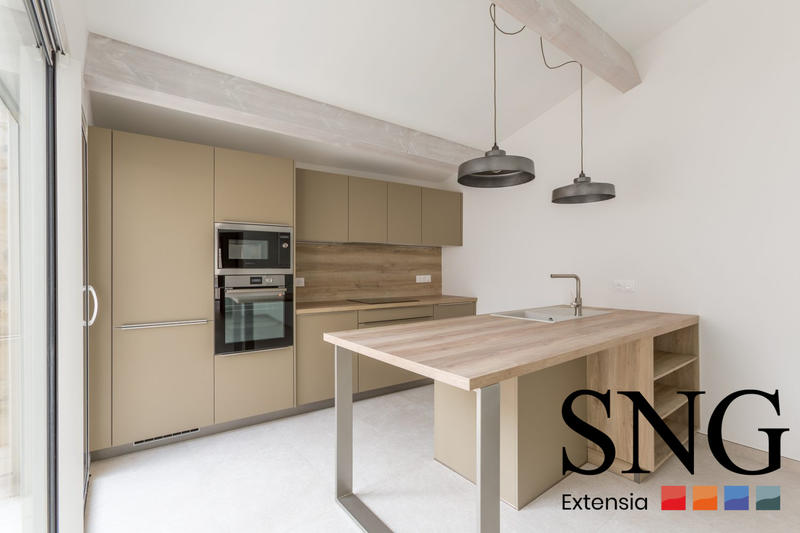 Maison ancienne - 233 m² - 7 pièces