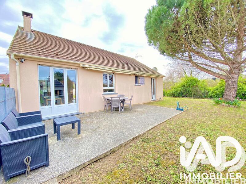 Maison - 90 m² - 5 pièces