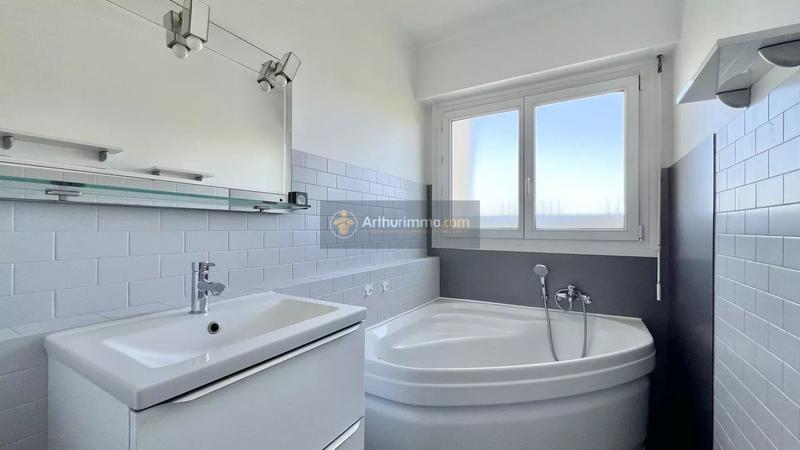 Appartement - 74 m² - 3 pièces