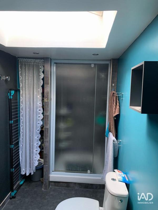 Local commercial - 216 m²