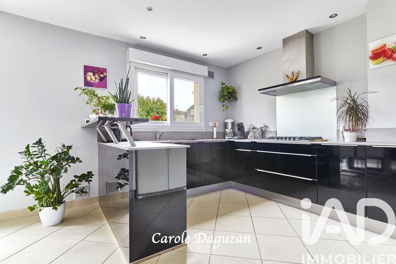 Maison - 167 m² - 5 pièces