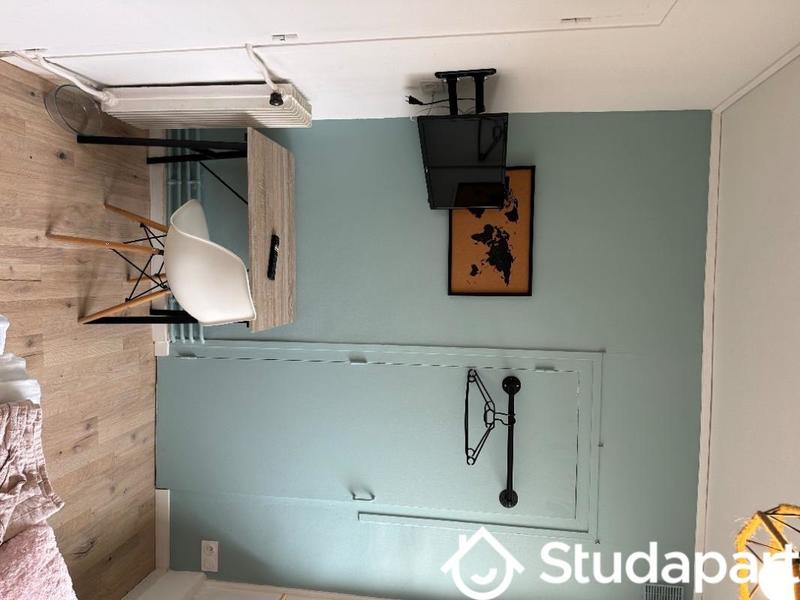 Chambre - 12 m² - 1 pièce