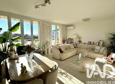 Appartement - 71 m² - 3 pièces