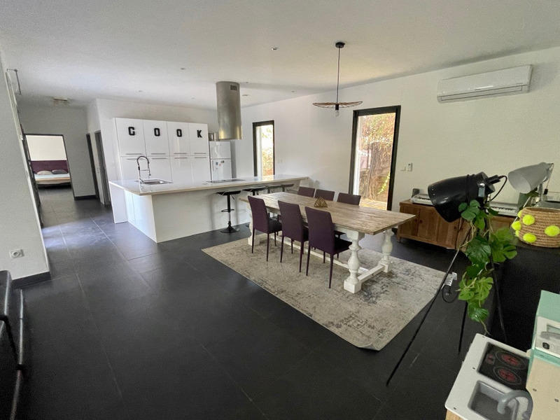 Maison - 195 m² - 5 pièces