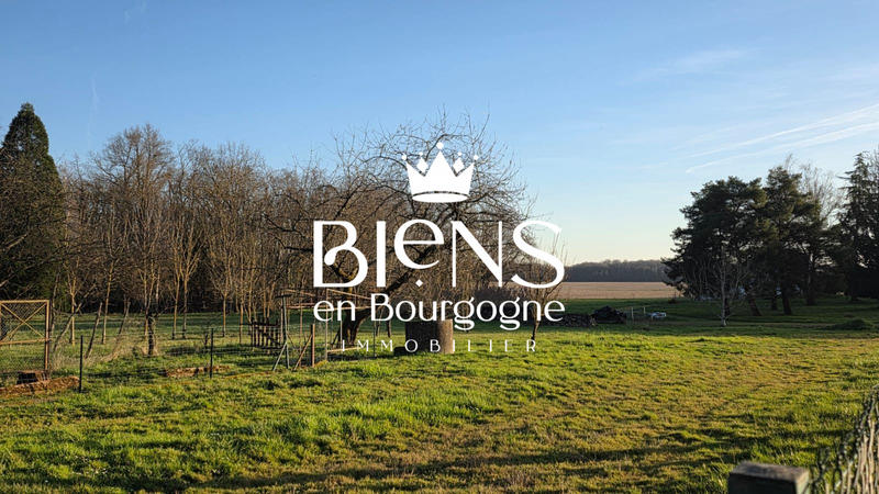 Maison - 120 m² - 9 pièces