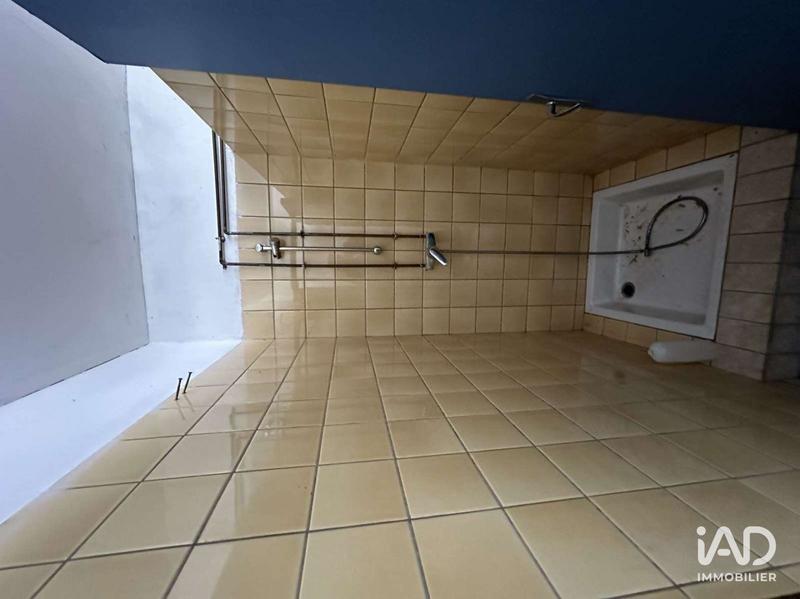 Local commercial - 300 m²