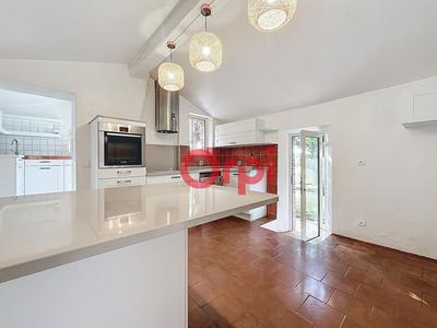 Villa - 130 m² - 4 pièces