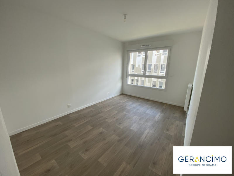 Appartement - 75 m² - 4 pièces