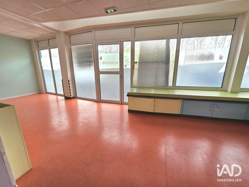 Local commercial - 156 m²