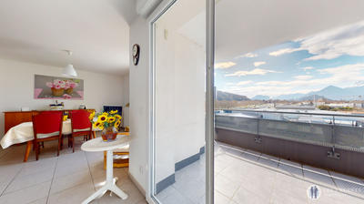 Appartement - 65 m² - 3 pièces