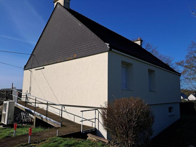 Maison - 80 m² - 4 pièces