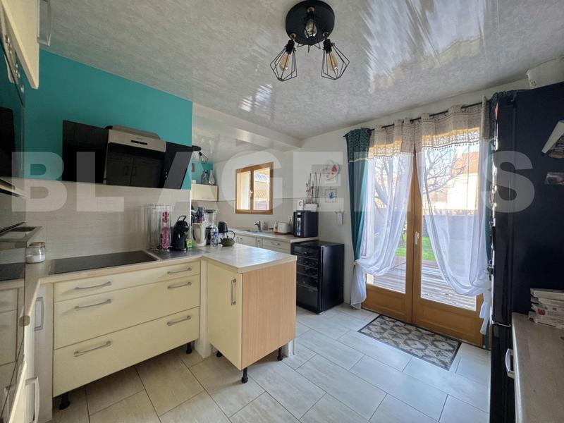 Maison - 157 m² - 6 pièces