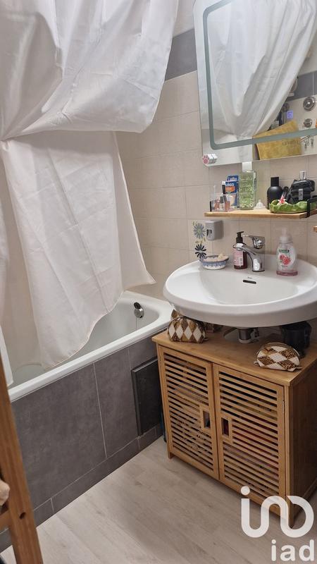 Appartement - 57 m² - 3 pièces