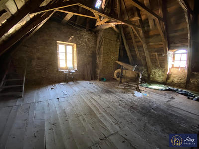 Maison - 83 m² - 2 pièces