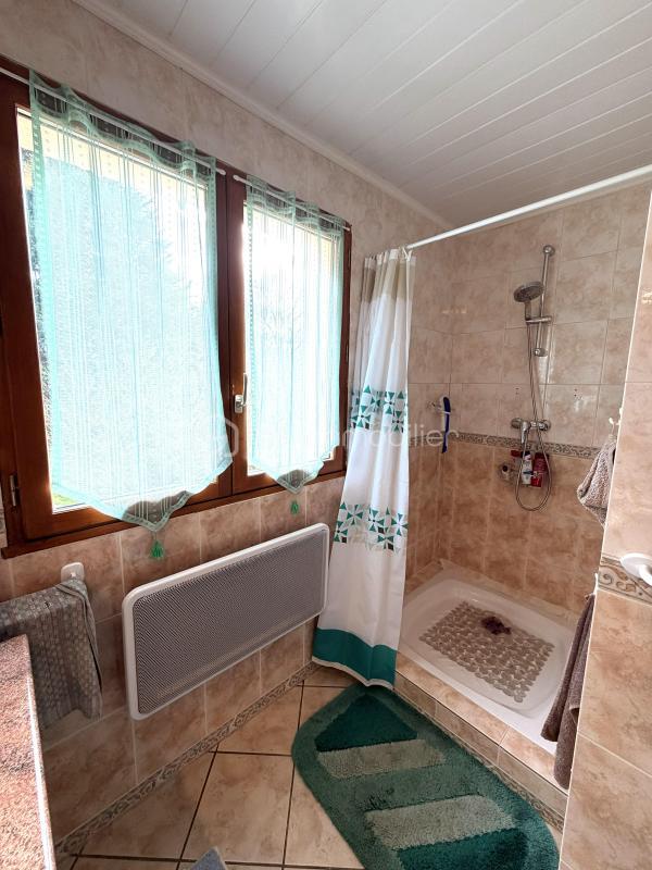 Maison traditionnelle - 85 m² - 3 pièces