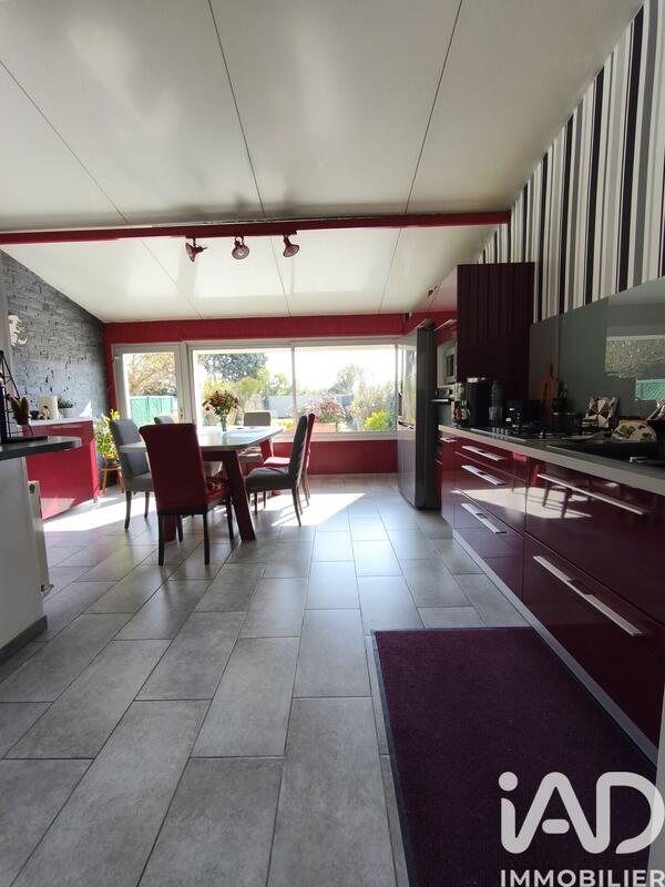 Maison - 91 m² - 4 pièces