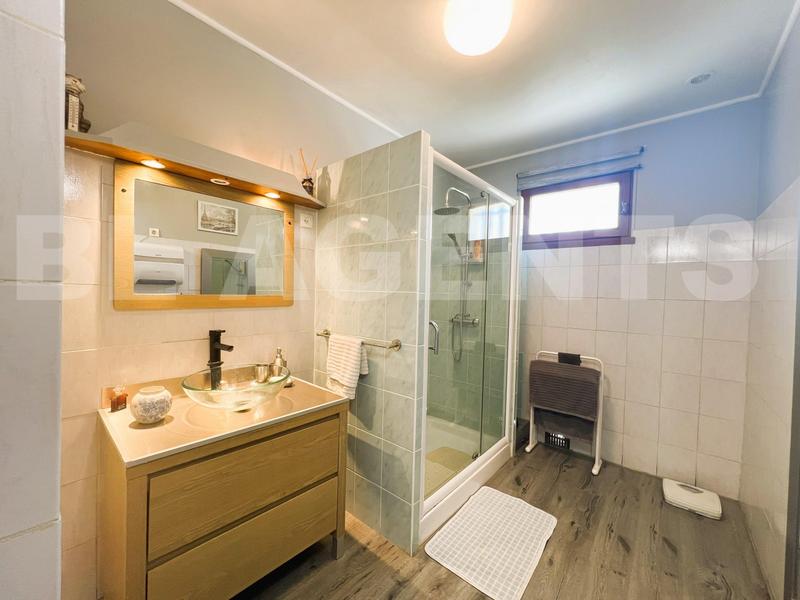 Maison traditionnelle - 127 m² - 4 pièces