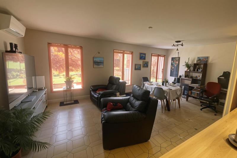 Maison - 100 m² - 5 pièces