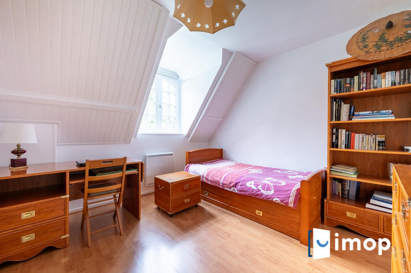 Maison - 190 m² - 7 pièces