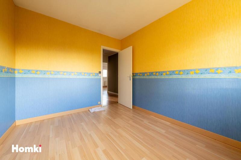 Maison - 104 m² - 6 pièces