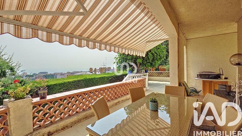 Appartement - 150 m² - 6 pièces