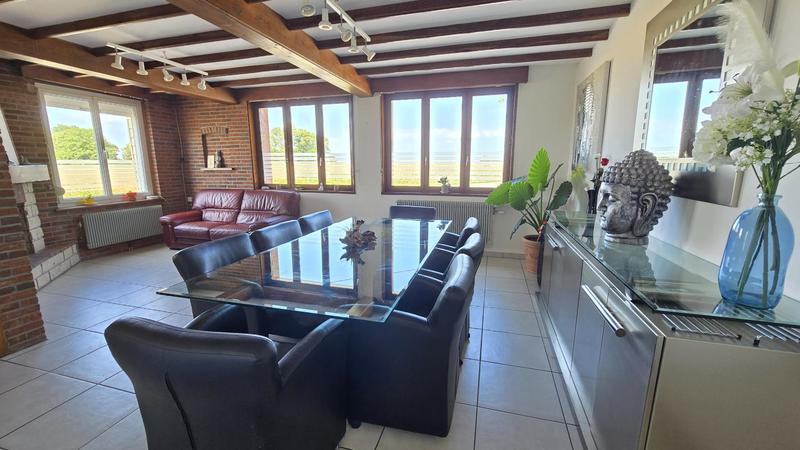 Maison - 166 m² - 6 pièces