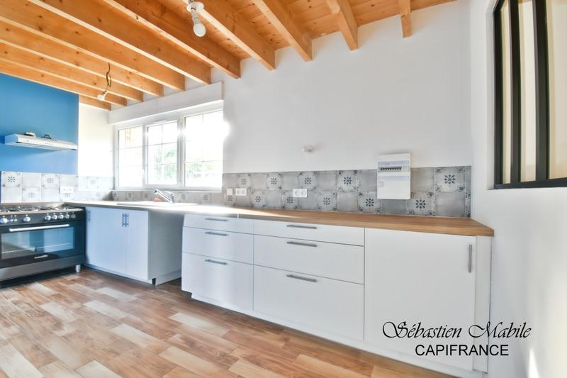 Maison - 95 m² - 5 pièces