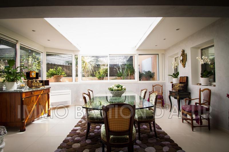 Villa - 355 m² - 7 pièces