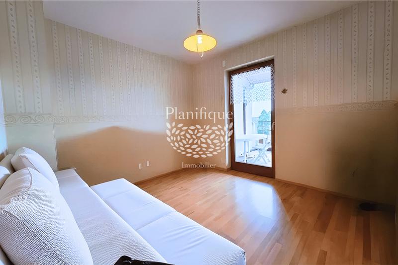 Appartement - 97 m² - 4 pièces