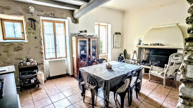 Maison - 142 m² - 6 pièces