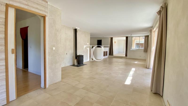 Maison de bois - 182 m² - 6 pièces