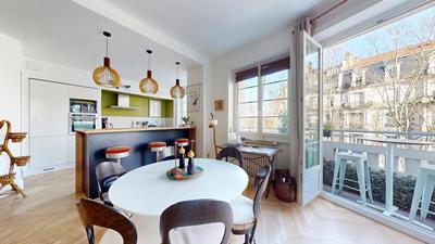 Appartement - 120 m² - 4 pièces