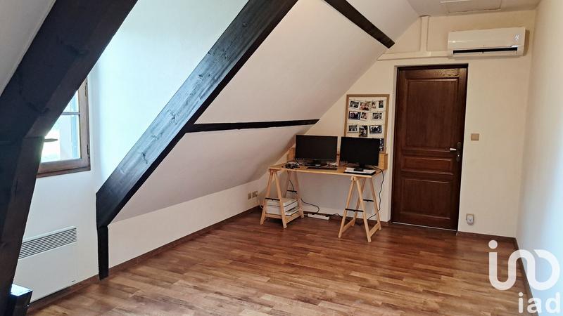 Maison - 180 m² - 7 pièces