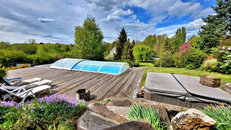 Maison - 145 m² - 6 pièces