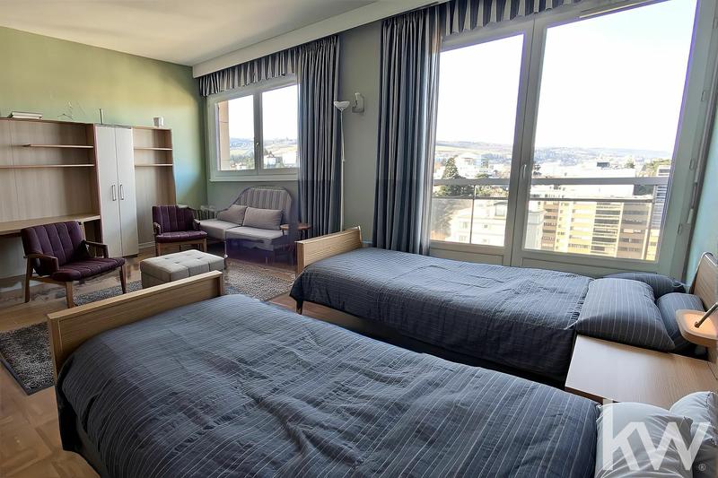 Appartement - 185 m² - 7 pièces