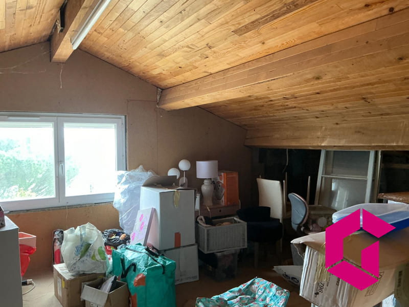 Maison - 140 m² - 4 pièces