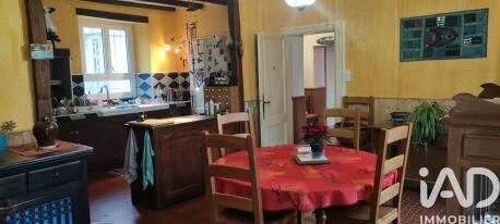 Maison de village - 242 m² - 10 pièces