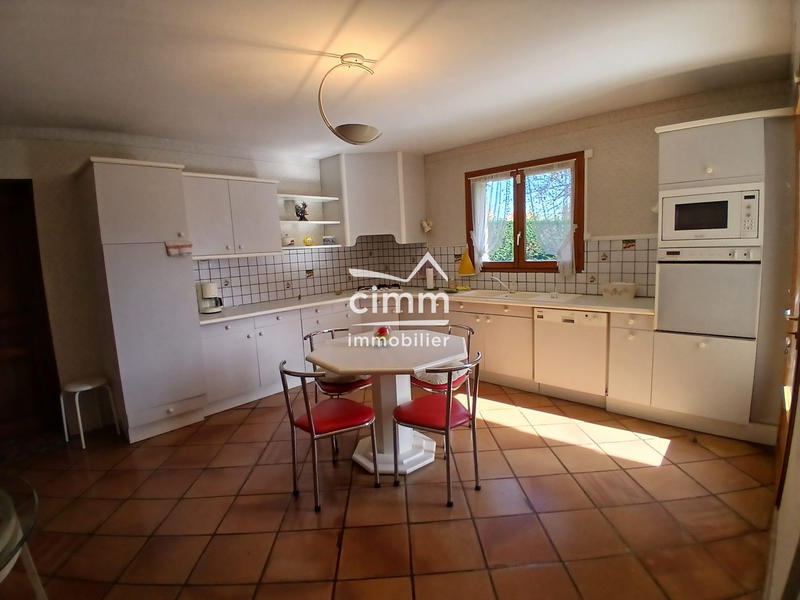 Villa - 170 m² - 6 pièces