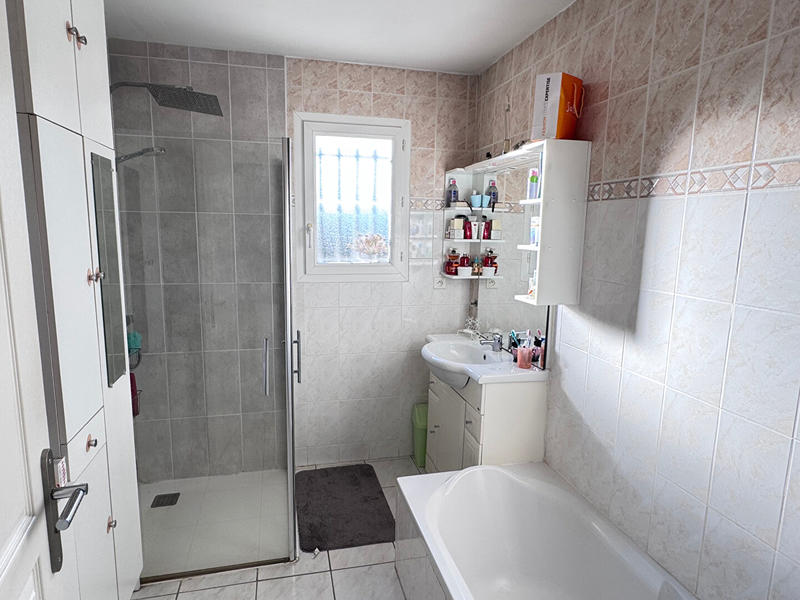 Maison - 174 m² - 6 pièces