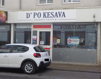 Local commercial - 73 m² - 4 pièces